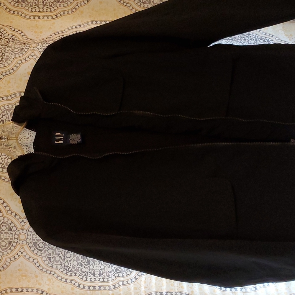 Windbreaker - Picture 2 of 4